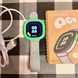 Kids Fitbit ace lte